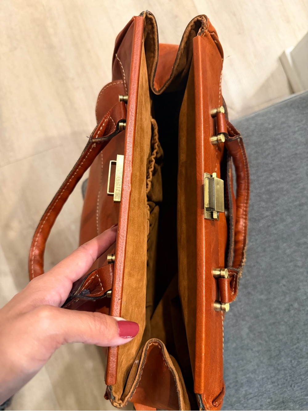 Vintage Patricia Nash Morina Doctor Bag 100% Italian Leather Cognac Tan - Picture 13 of 14